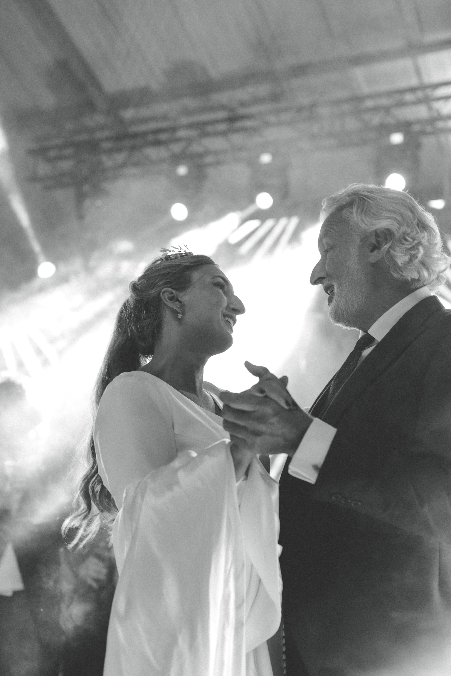 Novia bailando con su padre